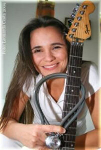 Myllena, um talento de peso da música brasileira