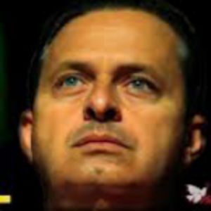 Eduardo Campos morre em acidente aéreo